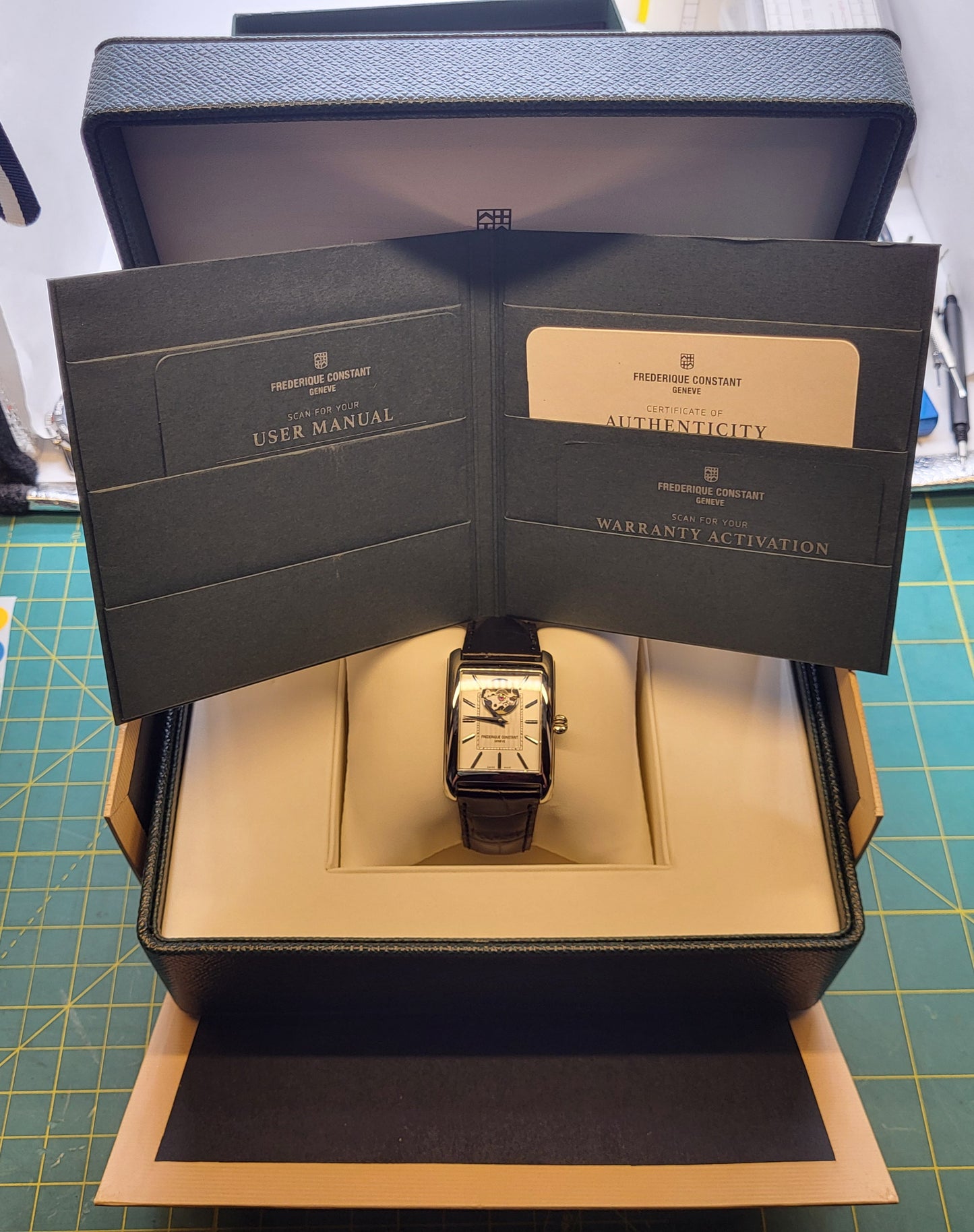 Frederique Constant Classics Carrée Heart Beat FC-311S4C6