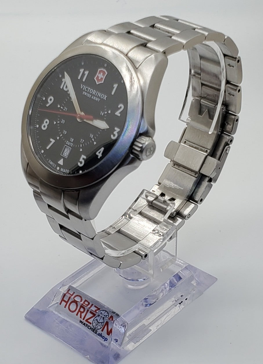 Victorinox - Heritage, Swiss Army Black Stainless Men's Quartz Watch - 241968(USED)