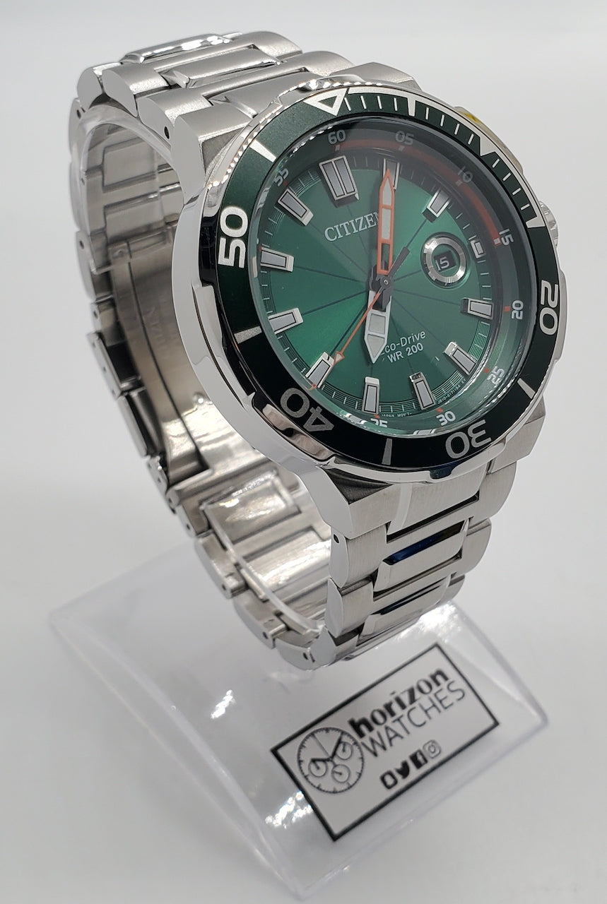 Citizen Eco-Drive Endeavor Diver, Stainless Steel Green Dial Men's Quartz Watch - AW1428-53X
