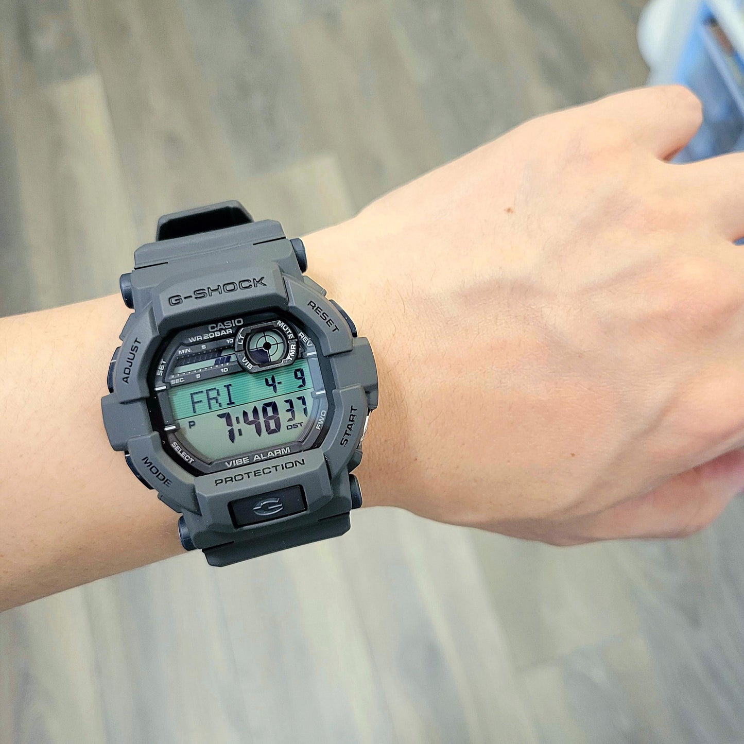 Casio G-Shock, Black Men's Wristwatch - GD350-8