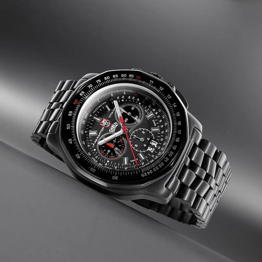 Born from the Skies: The Luminox F-22 Raptor XA.9272
