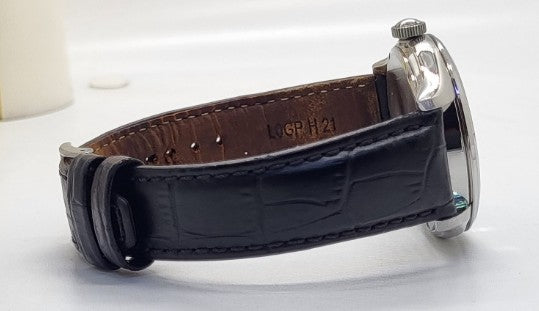 Seiko - Solar Classic Black Leather Men's Quartz Watch - SNE495