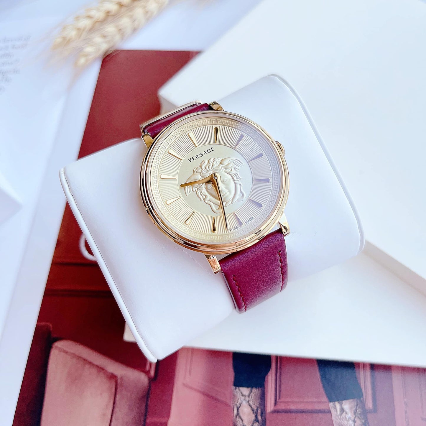 Versace - V-Circle Medusa 38mm Steel Gold Dial Ladies Quartz Watch VE8103821