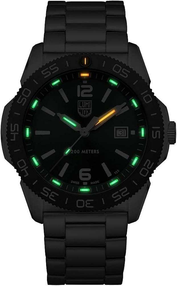 Luminox - Pacific Diver, Stainless Steel Men's Quartz Watch XS.3137